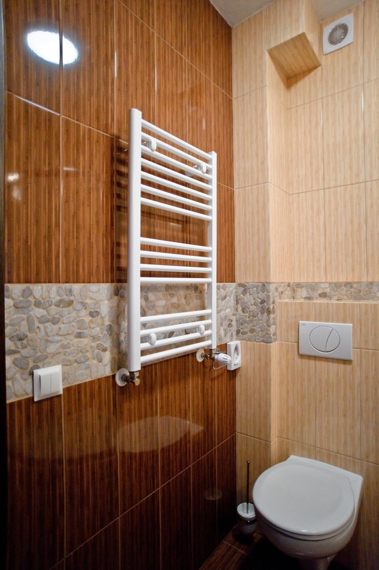 Hotel Folklor Międzyrzec Podlaski Buitenkant foto